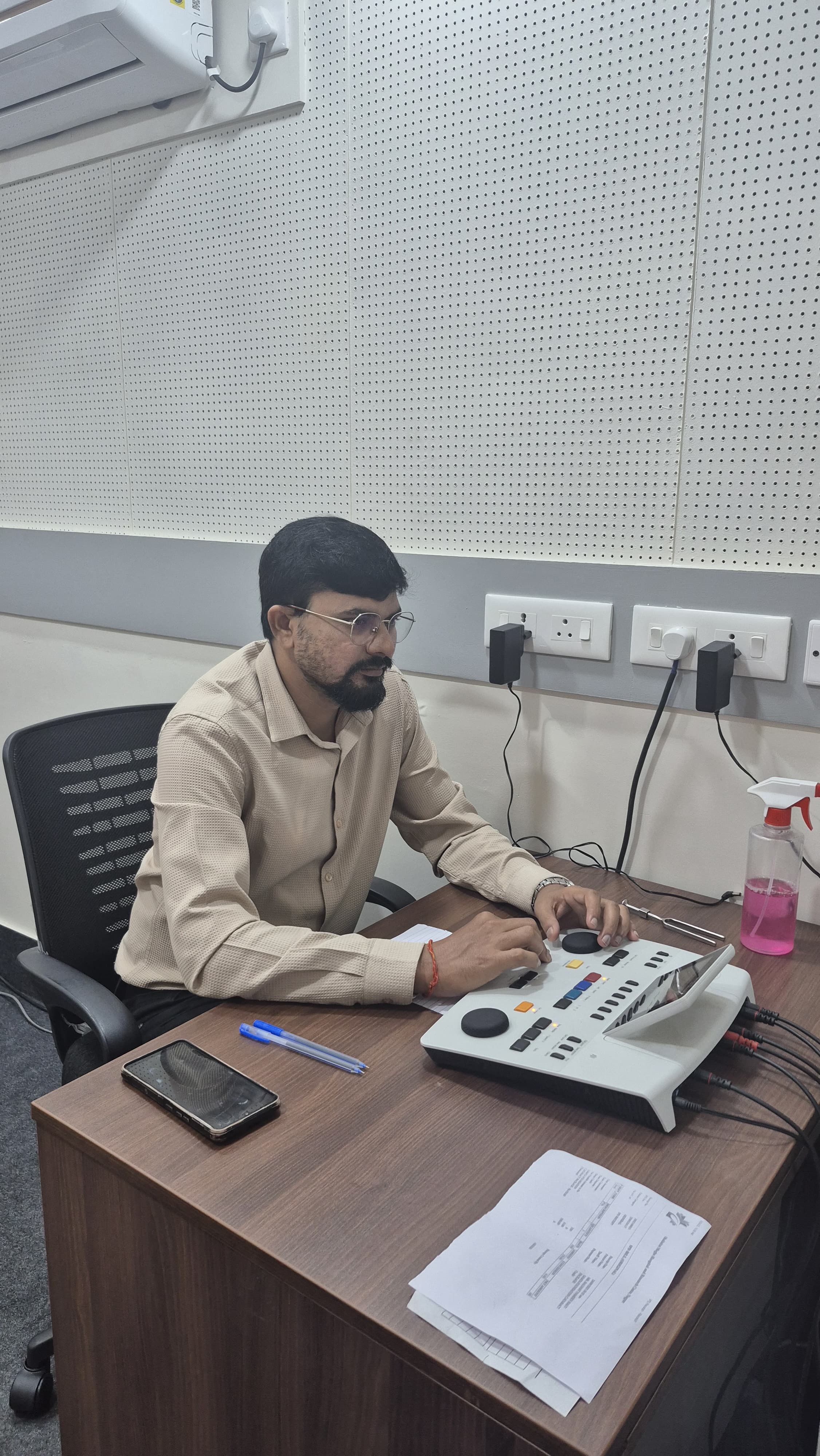 Certified Audiologists at HDH Clinic
